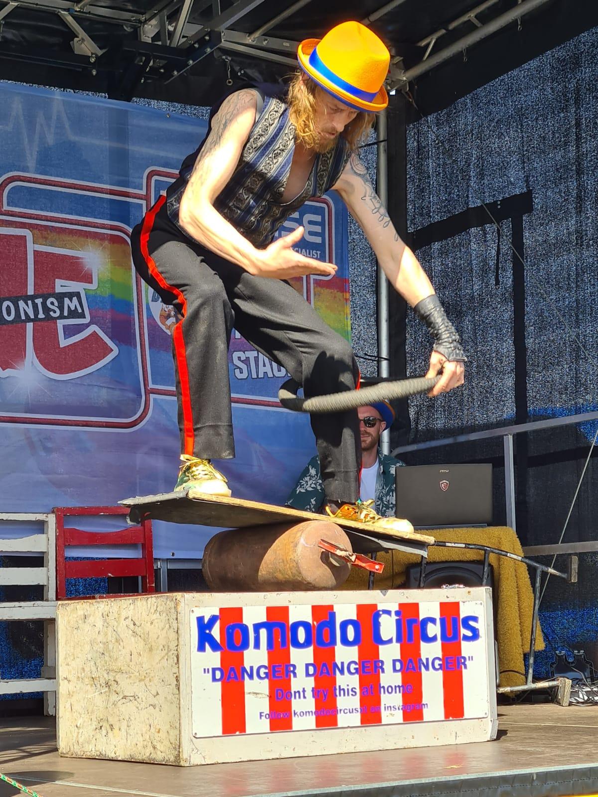 Cabaret circus and fire
